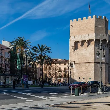 Travel Habitat Torres De Serrano דירה *